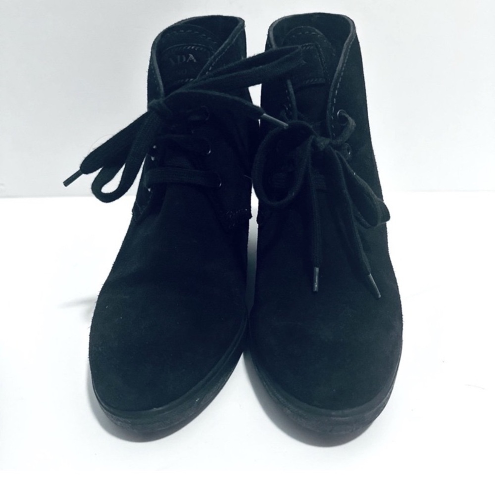 Prada Black Lace-Up Suede Ankle Wedge Boots. Ss 39